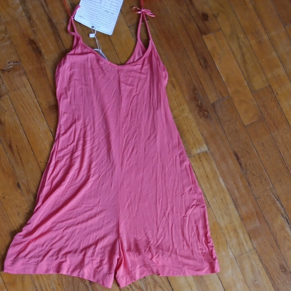 Elegant Lace Long Sleeve Top in Pink - Picture 6 of 6